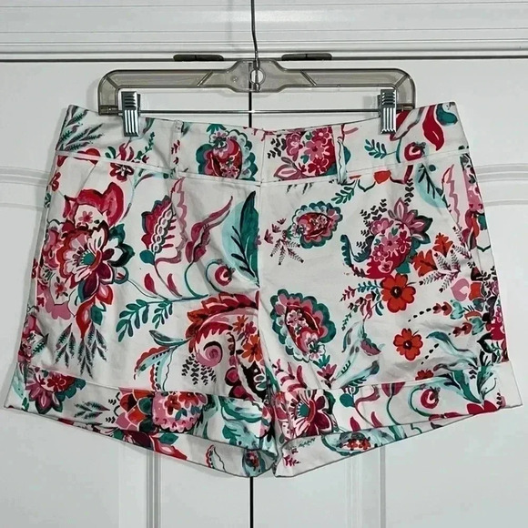 New York & Company 7th Avenue Cuffed Short Set​​ - Picture 2 of 12